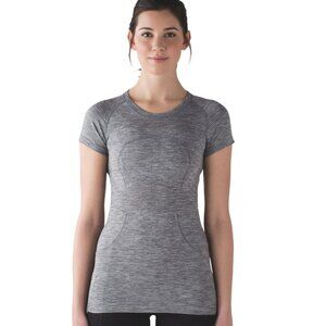 Lululemon Swiftly Tech size 4 *EUC